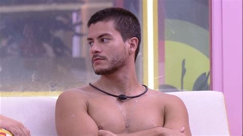 Foto Arthur Aguiar Confinado No Bbb 22 Tem Sido Alvo De Críticas De Outros Colegas De