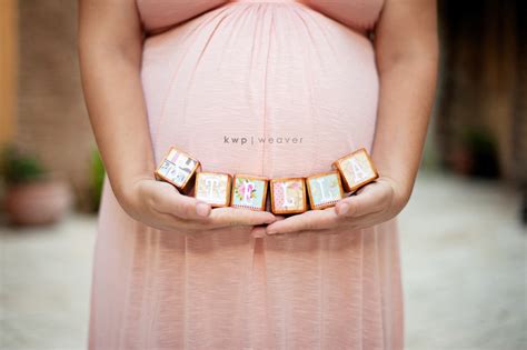 50 Cute Maternity Photo Ideas To Try In 2023