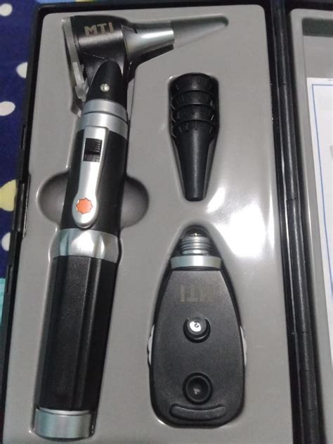 Mti Otoscope And Ophthalmoscope Set Health And Nutrition Medical Supplies And Tools On Carousell