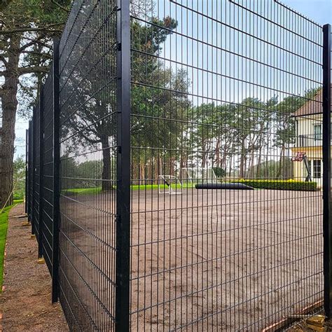 Protek 656 Twin Wire Mesh Fencing For A Domestic Sports Area