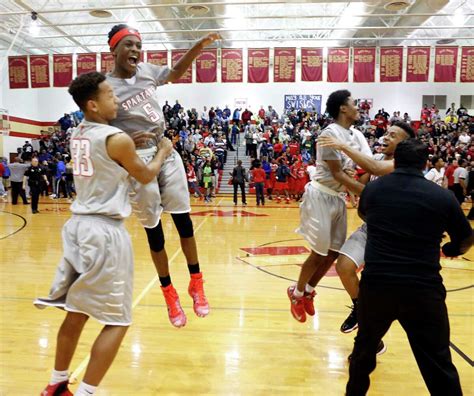 Cy Lakes tops Cy Woods to move into tie atop district