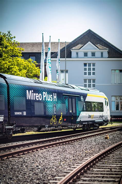 Premiere Deutsche Bahn Und Siemens Mobility Pr Sentieren Neuen