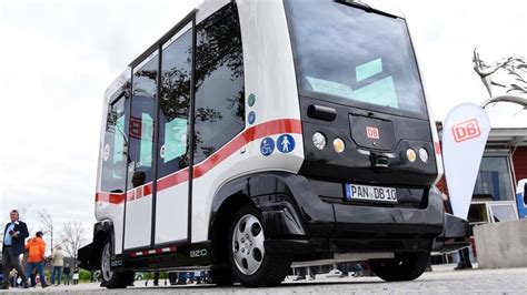 ZF und DB Regio wollen autonome Kleinbusse auf Straße bringen