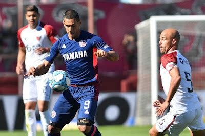 Colón volvió a su realidad en la Superliga y perdió ante Lanús