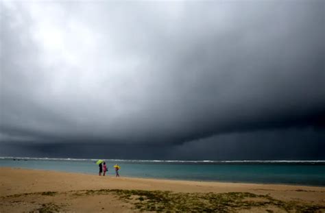 Hawaii Blizzard Causes Catastrophic Flooding Near Aulani MickeyBlog