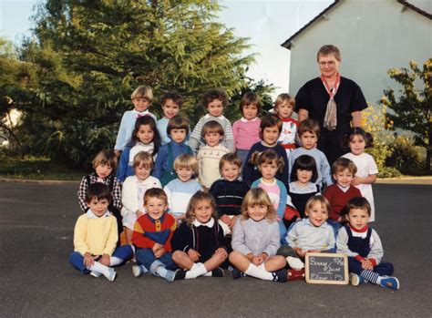 Photo De Classe Ps Maternelle De 1985 Ecole Porte Aux Loups