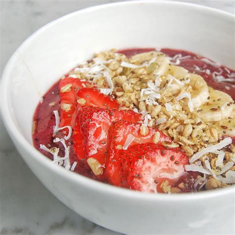 Strawberry Banana Acai Bowl - Scrambled and Spiced