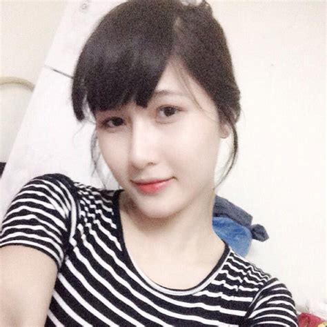 Ảnh Hot girl chuyển giới Trâm Anh xinh đẹp bị bắt vì ma túy