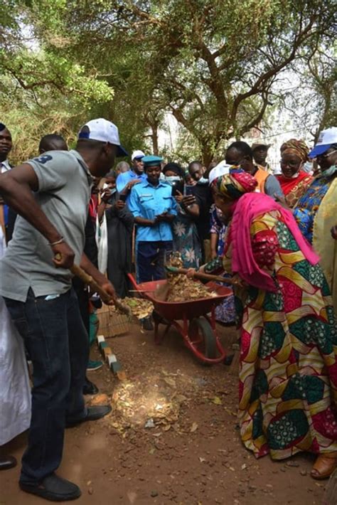 La Premi Re Dame Du Niger Dr Lalla Malika Issoufou Participe