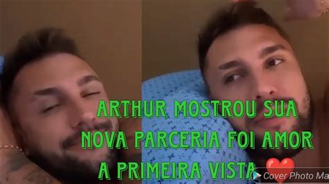 Arthur Picoli Mostrou Sua Nova Companheira Foi Amor A Primeira Vista