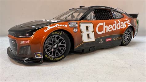 Review 2023 Kyle Busch 8 Cheddars Scratch Kitchen Chevy Camaro 1 24