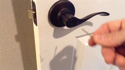 How To Unlock A Bedroom Door That Takes Key Resnooze