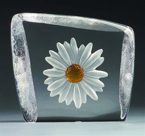 Red Obia Flower Etched Crystal Sculpture By Mats Jonasson Art Glass