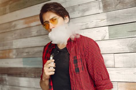 Comment Bien Entamer Un Sevrage Tabagique Avec La E Cigarette Le