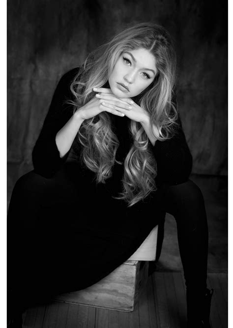 Black And White Gigi Hadid Photo 34398266 Fanpop