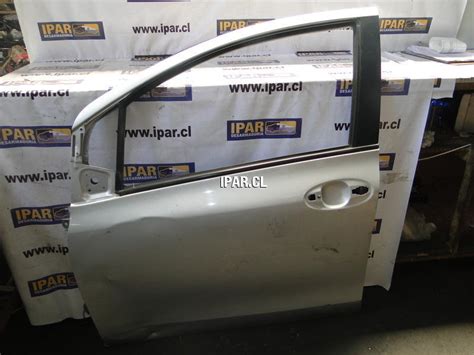 Puerta Delantera Izquierda Toyota Yaris Sport Nz Dohc Valv X