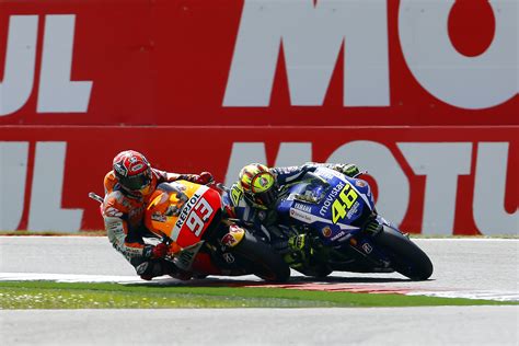 Valentino Rossi Contra Marc Márquez ¿quién Es Mejor Motosan