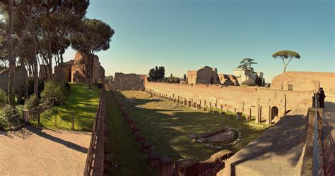 File:Palatin (Rome) stadion palace of Domitian.jpg - Wikimedia Commons