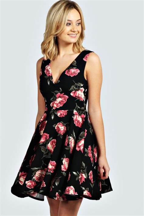 Boohoo Rose Floral Deep V Neck Skater Dress Where To Buy And How