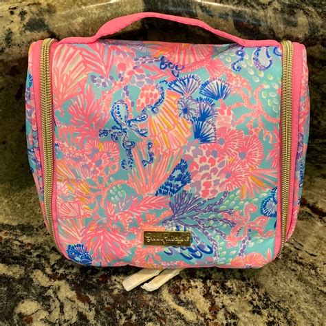 Lilly Pulitzer Bags Nwt Lilly Pulitzer Gwp Travel Case Poshmark