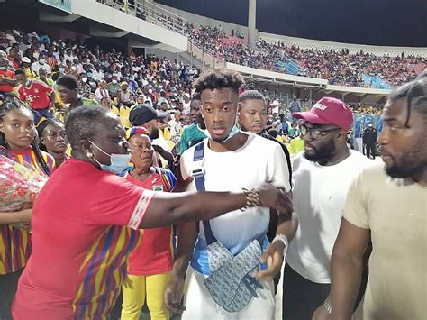 Chelsea Star Callum Hudson-Odoi mobbed in Ghana, presented with ...