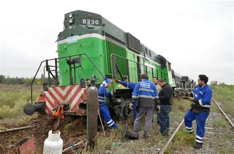 Agrupaci N Ferroviaria Lealtad Linea Sarmiento Descarril Tren De