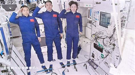 Shenzhou Crew Launches To Complete China S Space Station Collectspace