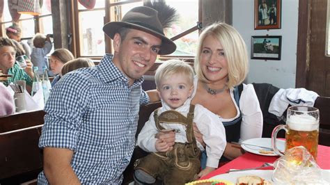 So Famili R Feiert Der Fc Bayern M Nchen Auf Dem Oktoberfest Philipp