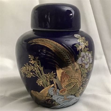 Accents Vintage Japanese Ginger Jar And Lid Cobalt Blue With Peacock