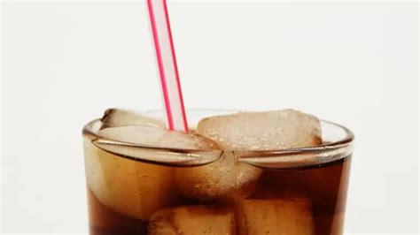 Qu Sucede En Tu Cuerpo Cuando Consumes Bebidas Cola Estilo De Vida