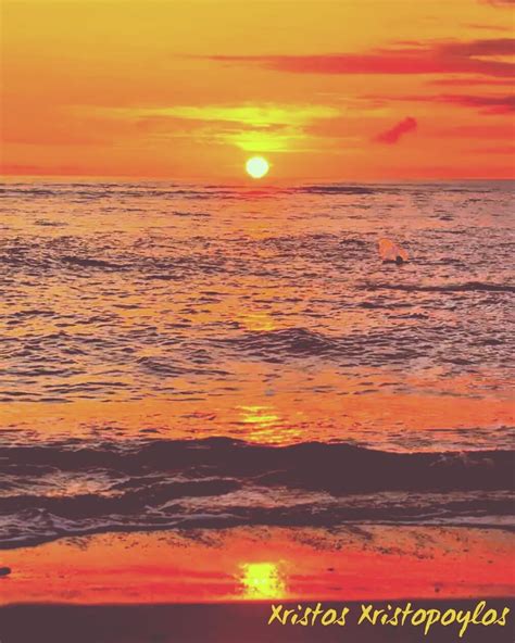 An Idyllic Sunset 🌇 On The Beach 🌊 👌 ☺ 💖 Sunset Sunset Love Beach