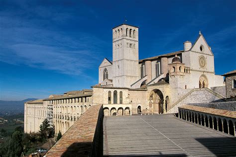 17 Luglio 1228 Iniziano I Lavori Della Basilica Di San Francesco Folia Magazine