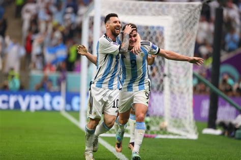 Messi Vira Maior Artilheiro Da Argentina Em Copas E Iguala Outra Marcajogada 10 Últimas