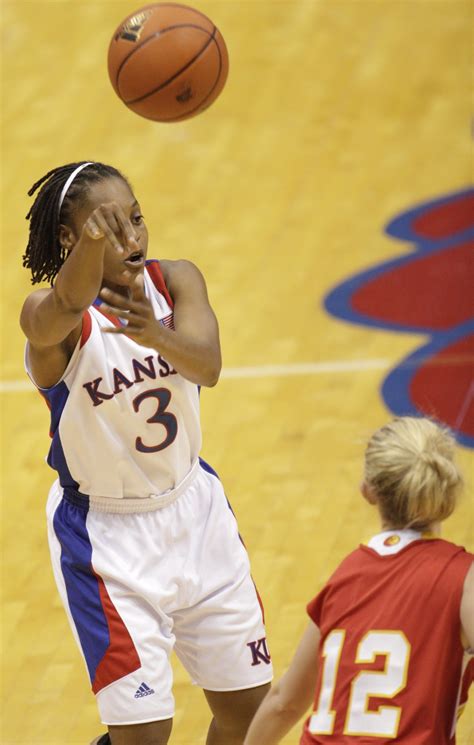 KU women's basketball vs. Pittsburg State | KUsports.com