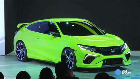 Honda unveils lime green Honda Civic at NY auto show