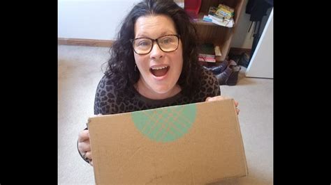 My Very First Stich Fix Unboxing For My Plus Size Body How D The