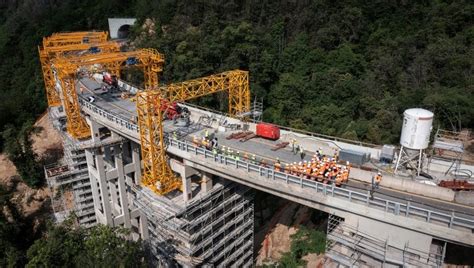 Come Costruire Un Autostrada Sicura Studenti Del Politecnico A