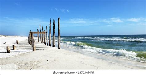 108,056 Shell island Images, Stock Photos & Vectors | Shutterstock