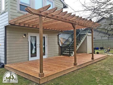 Decks.com. Ground Level Deck & Pergola - Picture 7062