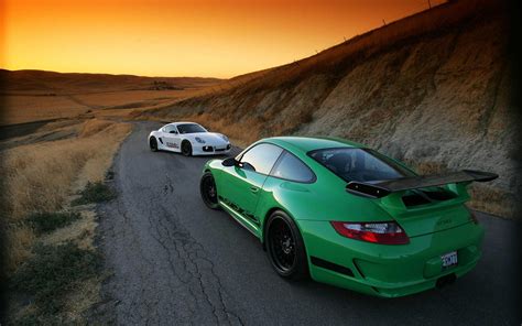 Green Coupe Car Porsche Porsche 911 Gt3 Rs Porsche 911 Hd Wallpaper Wallpaper Flare