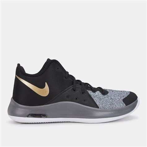 Buy Nike Men S Air Versatile Iii Basketball Shoe Online In Saudi Arabia