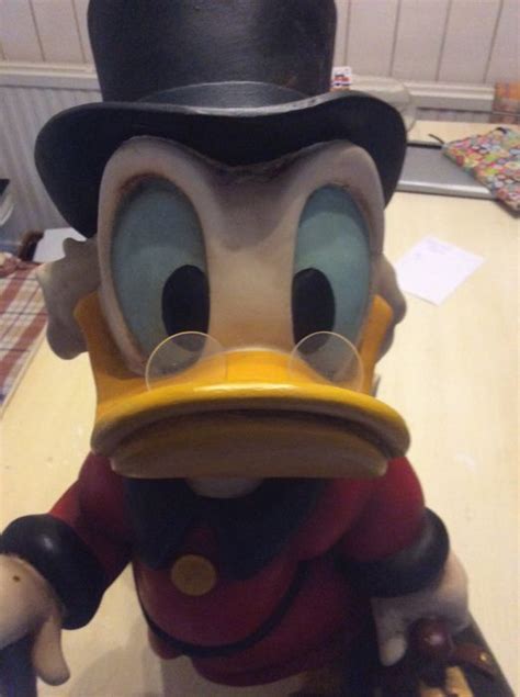 Disney Beeld Dagobert Duck Met Geldkoffer Catawiki