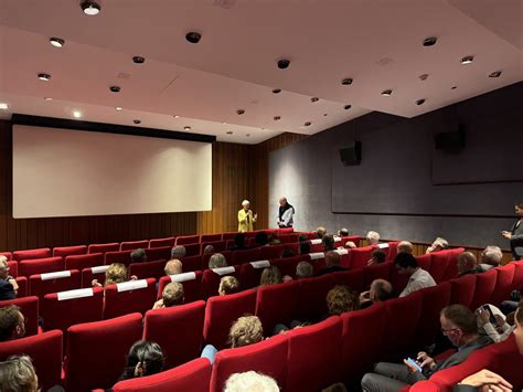 Projection à lAssemblée nationale du film lAlsace dans la tourmente