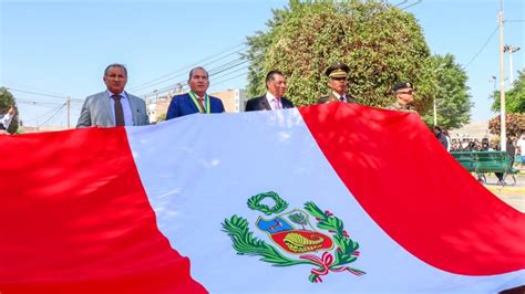 D A De La Bandera Autoridades Realizan Paseo De Banderas De Per Y