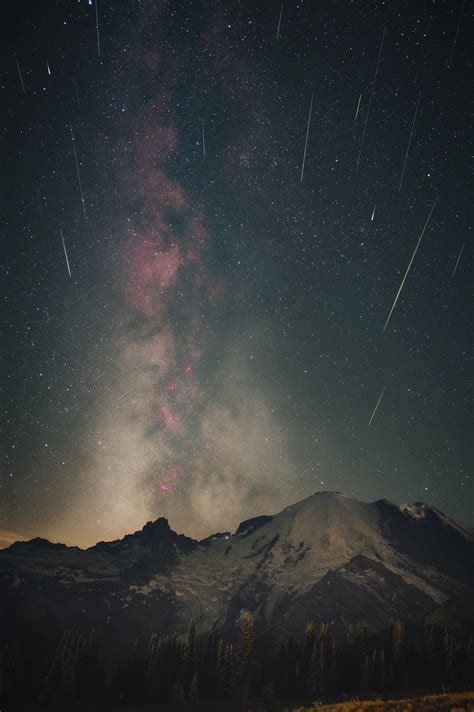 Perseid Meteor Shower Over Mt Rainier Wa [oc From U Raspresso] R Mount Rainier