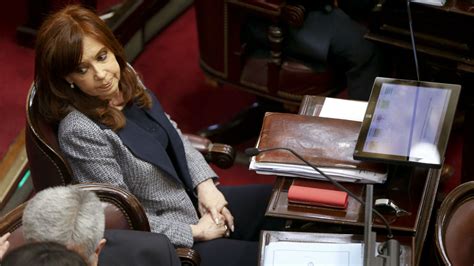 Cristina Kirchner Hacia Un Nuevo Juicio Por Corrupción En Argentina