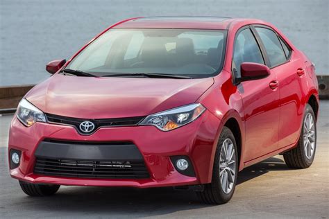 Used 2014 Toyota Corolla For Sale Pricing And Features Edmunds