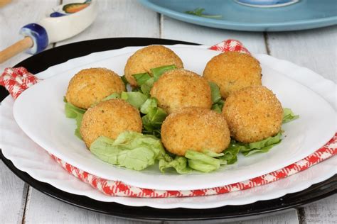 Polpette Di Cavolfiore E Ricotta Polpette Di Cavolfiore Senza Uova