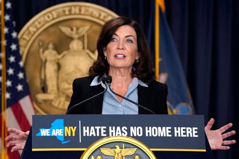 New York Gov Kathy Hochul Signs Bill Limiting Cryptocurrency Mining Wsj