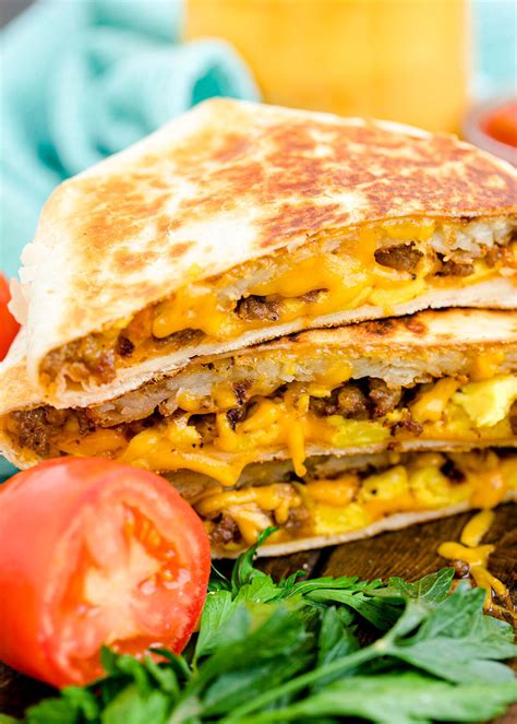 Breakfast Crunchwrap Recipe - xoxoBella